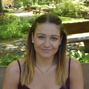 Meet your Posher, Liz